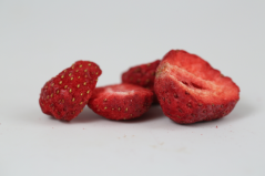 Jahody plátky(chipsy)lyofilizované(sušené mrazem) 100 g, NaturBites